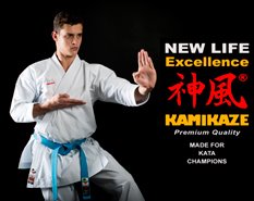 Kimono blanc Excellence kata Tokyo 2020 Kamikaze WKF blanc