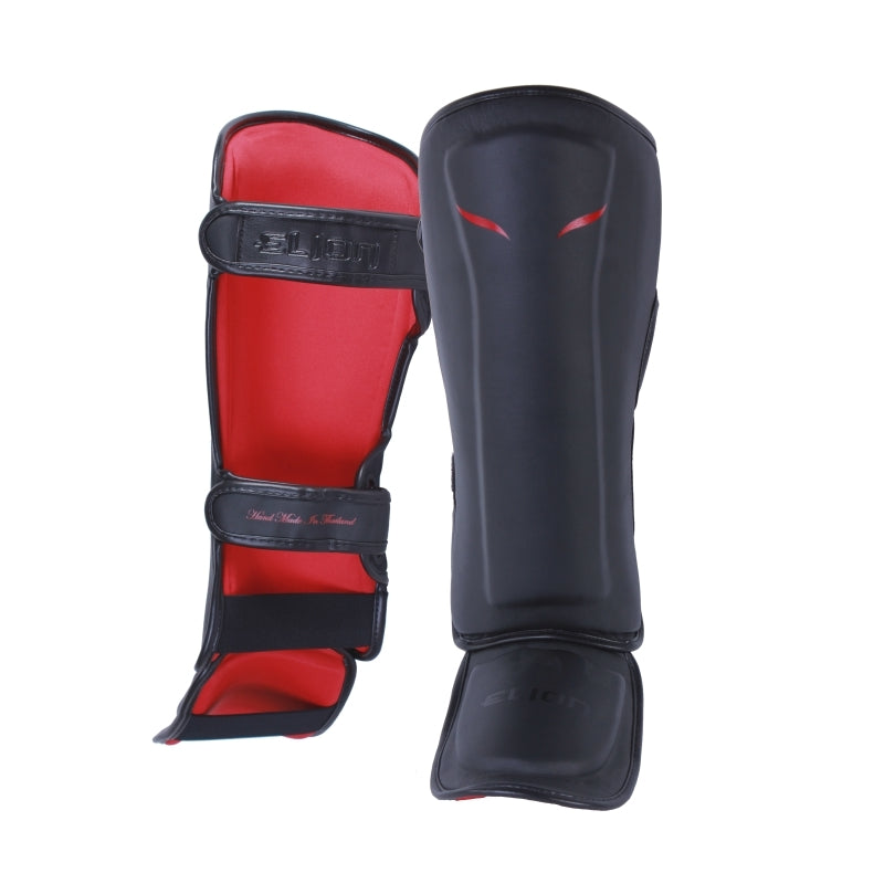 Protège-tibias avec pieds Boxe thai Matblack pro Elion Paris Uncaged